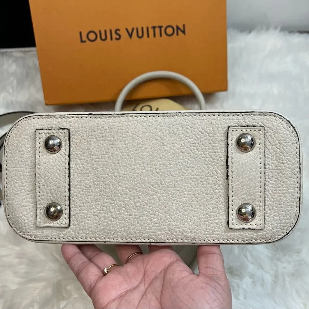 Louis vuitton ALMA PARnassea PPM TAURILLON LEATHER - Picture 7 of 17